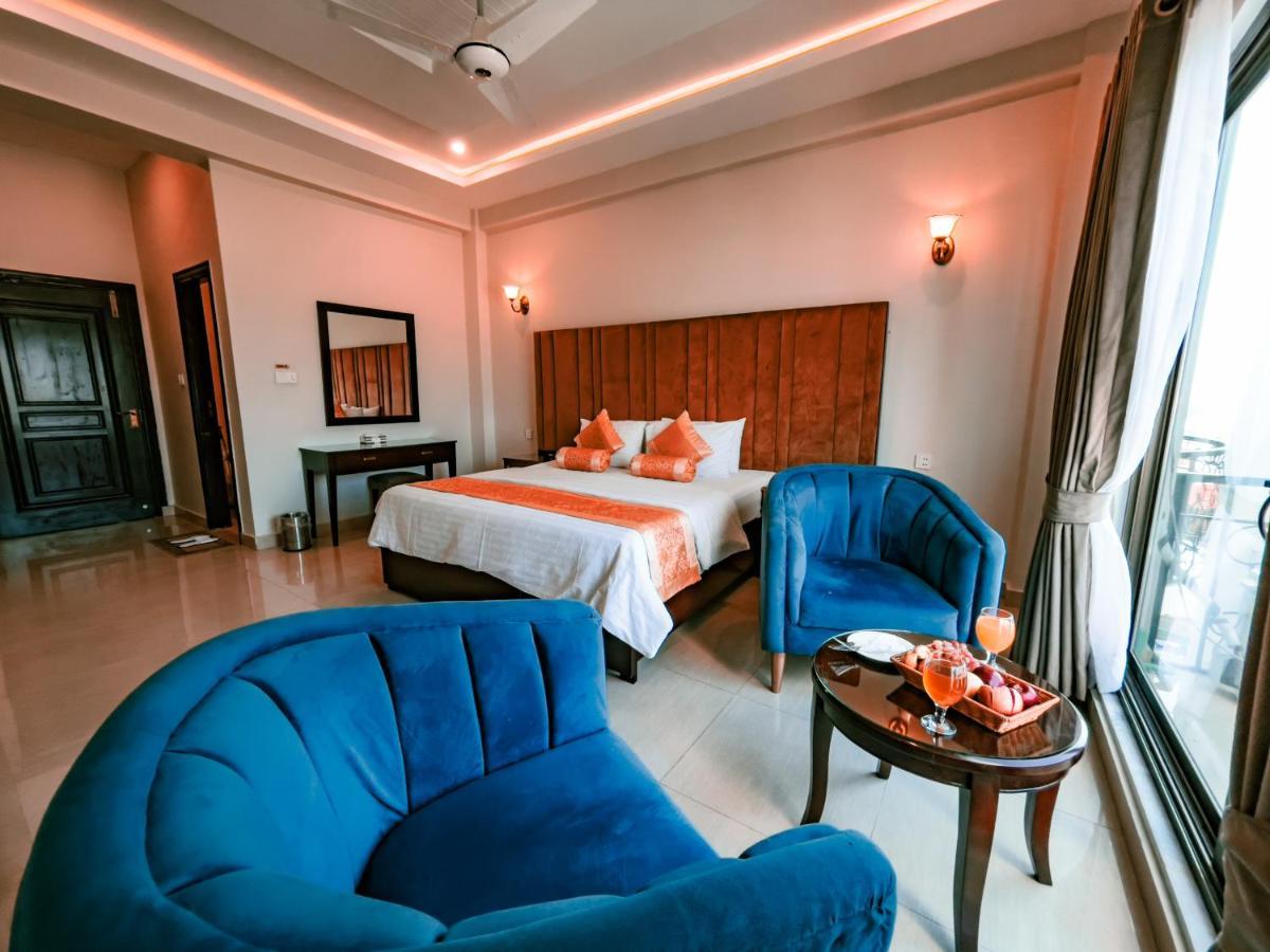 Swat Palace Hotel By Northin Mam Derai ภายนอก รูปภาพ