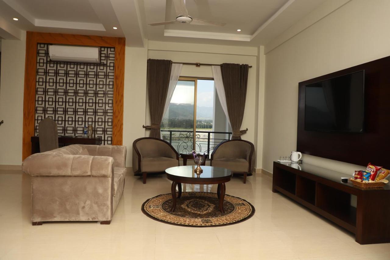 Swat Palace Hotel By Northin Mam Derai ภายนอก รูปภาพ