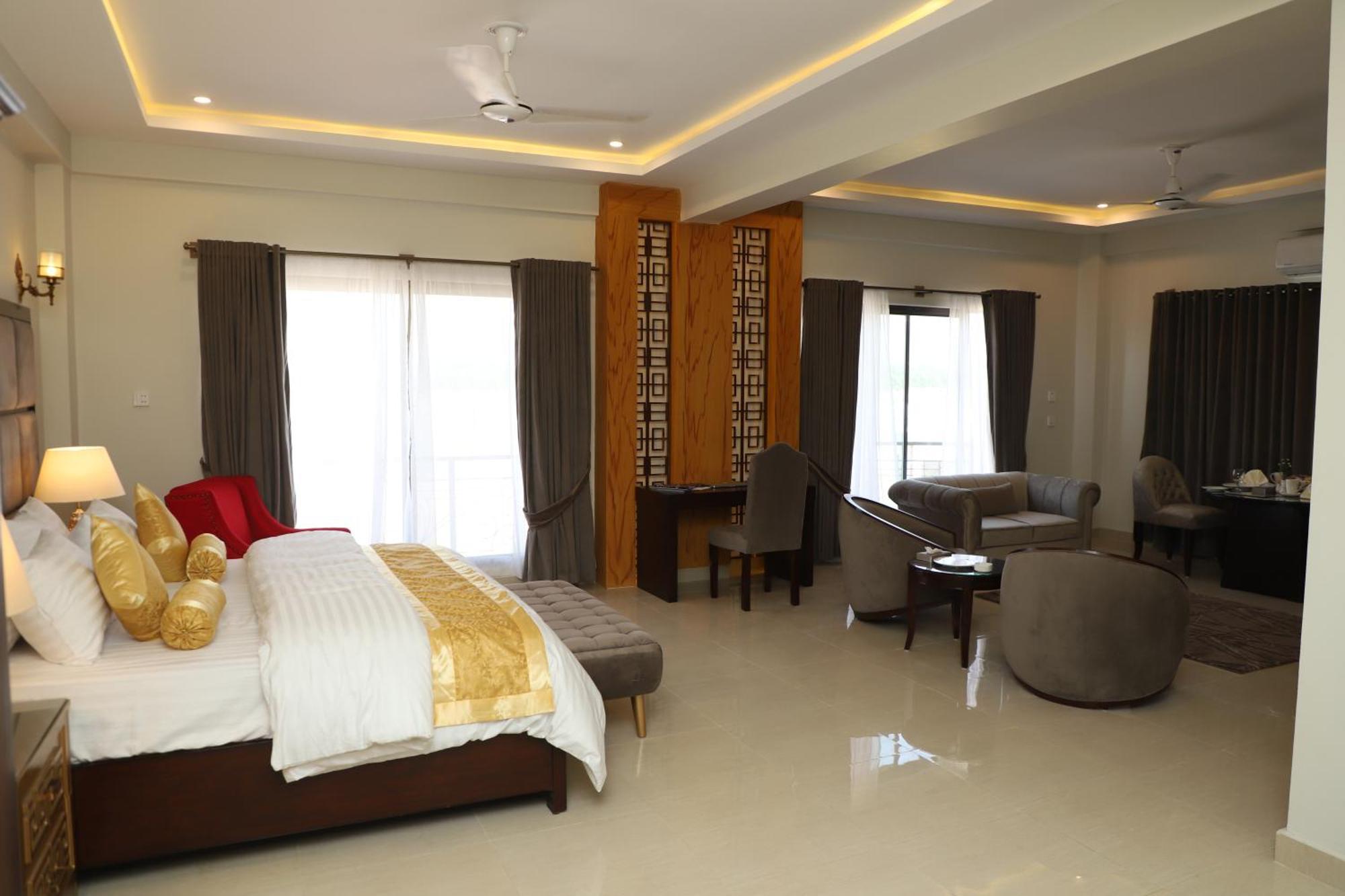 Swat Palace Hotel By Northin Mam Derai ห้อง รูปภาพ